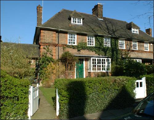 095 Corringham Road
